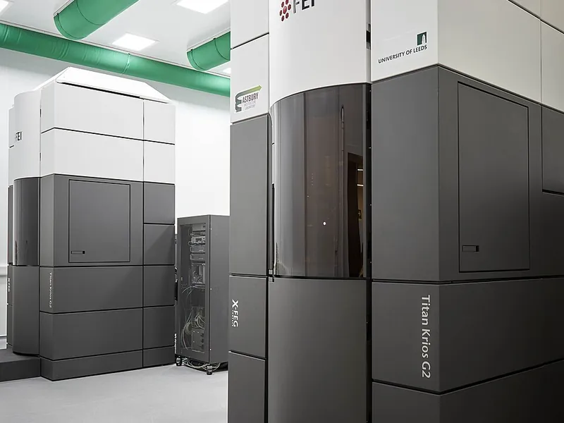 Titan Krios cryo-electron microscope